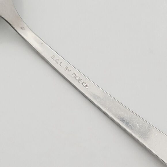 S.S.S. By ONEIDA U.S.A. ERIKA Pattern Teaspoon Accent Glossy Discontinued - Picture 6 of 7